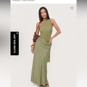 Like New!! Princess Polly Indiara Halter Mesh Maxi Dress Green. Size 6.